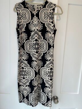 J. McLaughlin Black & cream Paisley Sheath Dress